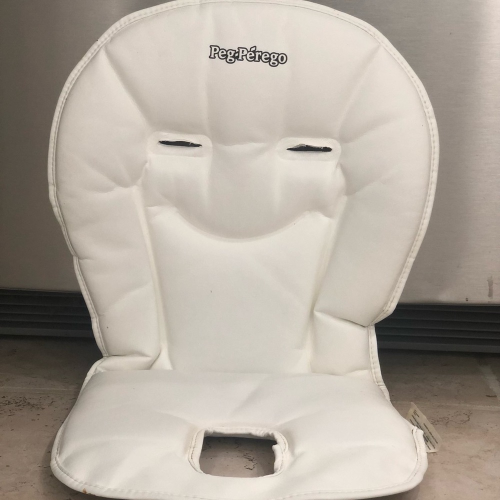 PegPerego booster cushion